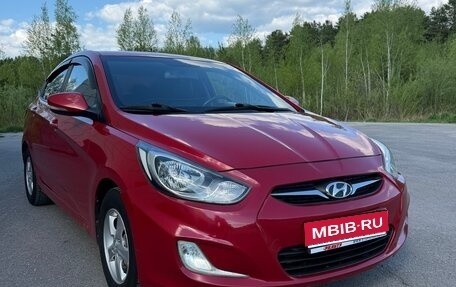 Hyundai Solaris II рестайлинг, 2011 год, 630 000 рублей, 1 фотография