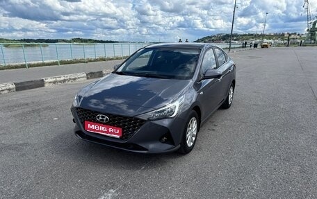 Hyundai Solaris II рестайлинг, 2021 год, 1 930 000 рублей, 1 фотография