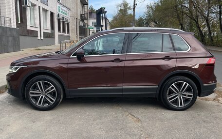 Volkswagen Tiguan II, 2021 год, 3 900 000 рублей, 5 фотография