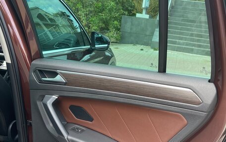 Volkswagen Tiguan II, 2021 год, 3 900 000 рублей, 18 фотография