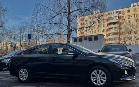 Hyundai Sonata VII, 2019 год, 2 150 000 рублей, 2 фотография