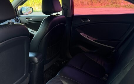 Hyundai Solaris II рестайлинг, 2011 год, 630 000 рублей, 8 фотография