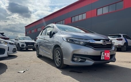 Honda Shuttle II, 2016 год, 1 200 000 рублей, 21 фотография