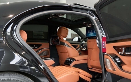 Mercedes-Benz S-Класс AMG, 2023 год, 19 900 000 рублей, 16 фотография