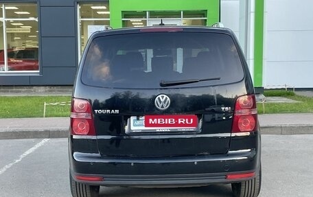 Volkswagen Touran III, 2008 год, 500 000 рублей, 6 фотография