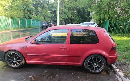 Volkswagen Golf IV, 2003 год, 330 000 рублей, 2 фотография