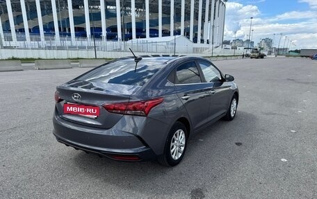 Hyundai Solaris II рестайлинг, 2021 год, 1 930 000 рублей, 5 фотография
