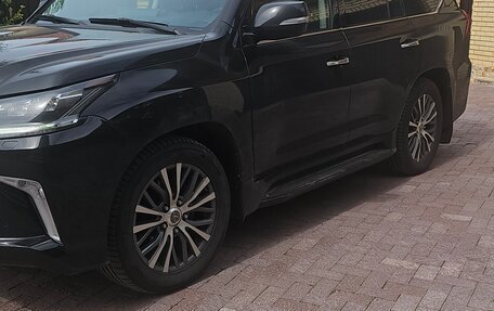 Lexus LX III, 2018 год, 7 500 000 рублей, 3 фотография