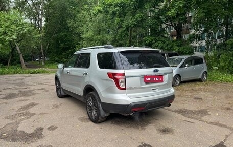 Ford Explorer VI, 2013 год, 2 200 000 рублей, 6 фотография