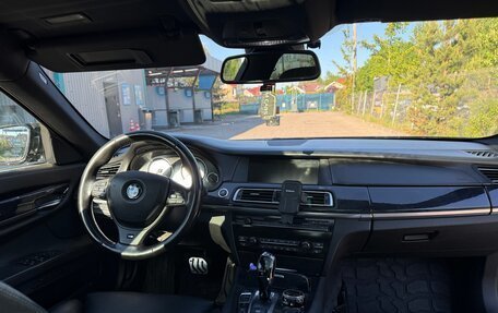 BMW 7 серия, 2009 год, 1 575 000 рублей, 11 фотография