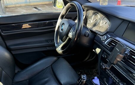 BMW 7 серия, 2009 год, 1 575 000 рублей, 16 фотография