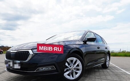 Skoda Octavia IV, 2022 год, 3 700 000 рублей, 2 фотография