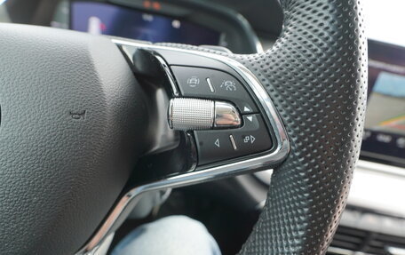 Skoda Octavia IV, 2022 год, 3 700 000 рублей, 13 фотография