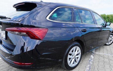 Skoda Octavia IV, 2022 год, 3 700 000 рублей, 9 фотография