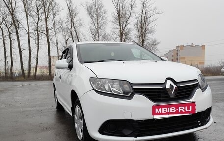 Renault Logan II, 2017 год, 485 000 рублей, 1 фотография