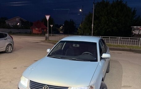 Volkswagen Passat B5+ рестайлинг, 1997 год, 349 000 рублей, 1 фотография