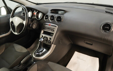 Peugeot 308 II, 2010 год, 499 000 рублей, 10 фотография