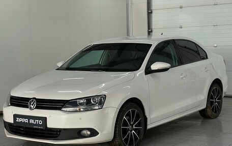Volkswagen Jetta VI, 2014 год, 1 179 000 рублей, 3 фотография