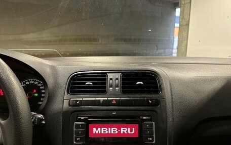 Volkswagen Polo VI (EU Market), 2012 год, 550 000 рублей, 4 фотография