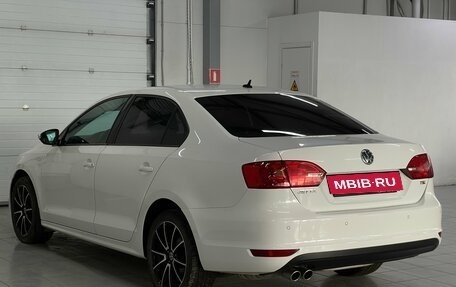 Volkswagen Jetta VI, 2014 год, 1 179 000 рублей, 6 фотография