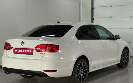 Volkswagen Jetta VI, 2014 год, 1 179 000 рублей, 4 фотография