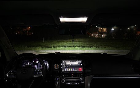 Toyota Land Cruiser 200, 2008 год, 3 000 000 рублей, 22 фотография