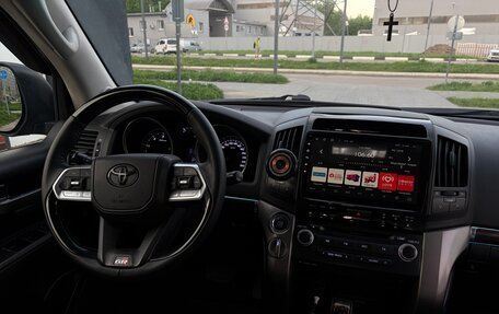 Toyota Land Cruiser 200, 2008 год, 3 000 000 рублей, 18 фотография