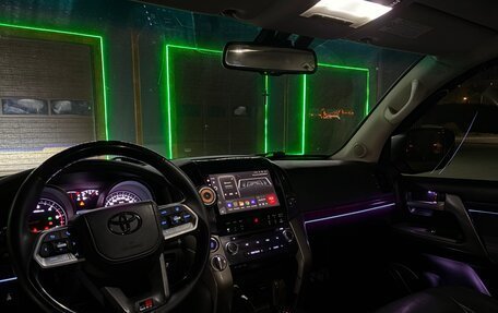 Toyota Land Cruiser 200, 2008 год, 3 000 000 рублей, 19 фотография