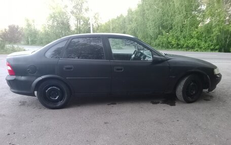 Opel Vectra B рестайлинг, 1996 год, 95 000 рублей, 2 фотография