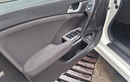 Honda Accord VIII рестайлинг, 2008 год, 980 000 рублей, 10 фотография