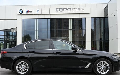 BMW 5 серия, 2020 год, 3 900 000 рублей, 4 фотография