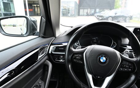 BMW 5 серия, 2020 год, 3 900 000 рублей, 8 фотография