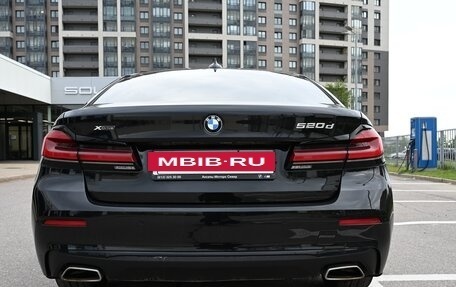 BMW 5 серия, 2020 год, 3 900 000 рублей, 3 фотография