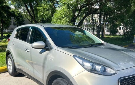 KIA Sportage IV рестайлинг, 2017 год, 1 975 000 рублей, 2 фотография