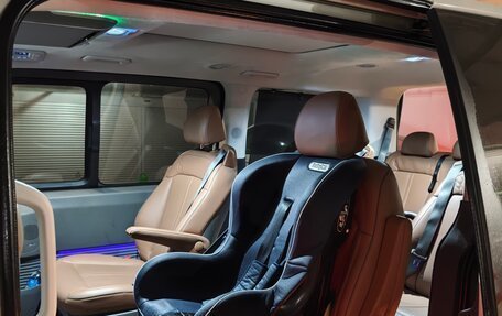 Hyundai Staria, 2022 год, 6 500 000 рублей, 15 фотография