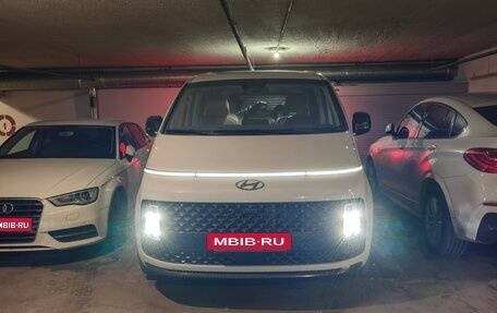 Hyundai Staria, 2022 год, 6 500 000 рублей, 22 фотография