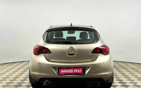 Opel Astra J, 2011 год, 779 900 рублей, 4 фотография