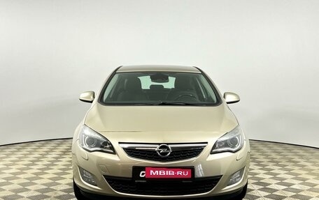 Opel Astra J, 2011 год, 779 900 рублей, 3 фотография
