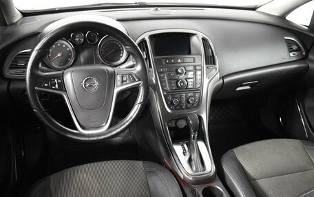 Opel Astra J, 2011 год, 779 900 рублей, 6 фотография