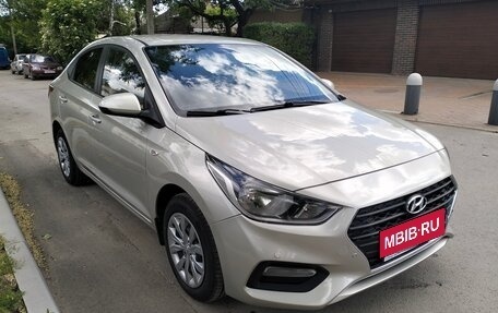 Hyundai Solaris II рестайлинг, 2019 год, 1 380 000 рублей, 1 фотография