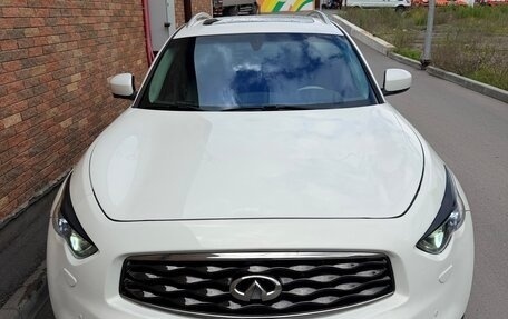 Infiniti FX II, 2011 год, 1 750 000 рублей, 1 фотография