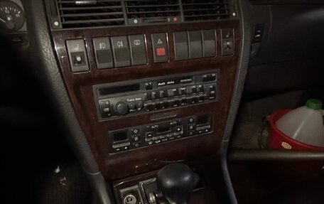 Audi A8, 1996 год, 299 000 рублей, 6 фотография