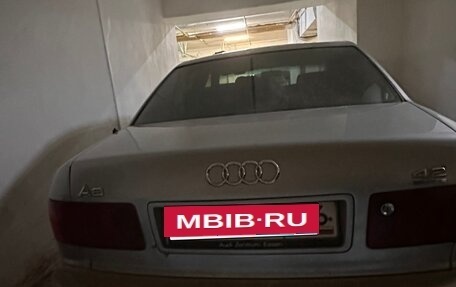 Audi A8, 1996 год, 299 000 рублей, 10 фотография