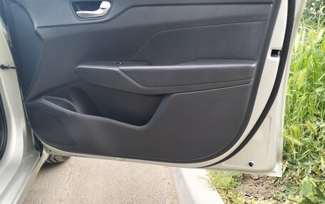 Hyundai Solaris II рестайлинг, 2019 год, 1 380 000 рублей, 22 фотография