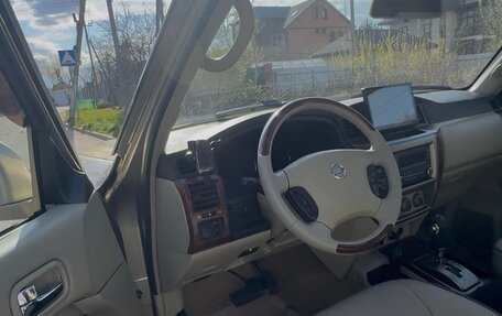Nissan Patrol, 2004 год, 3 500 000 рублей, 8 фотография