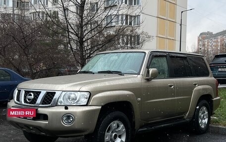 Nissan Patrol, 2004 год, 3 500 000 рублей, 2 фотография