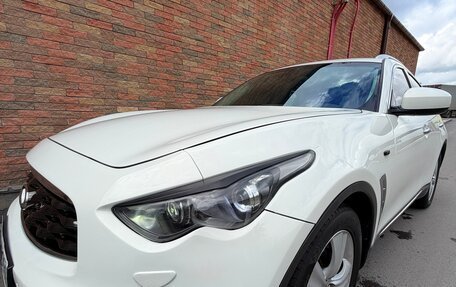 Infiniti FX II, 2011 год, 1 750 000 рублей, 6 фотография
