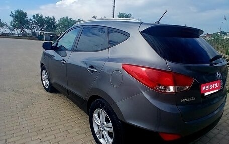 Hyundai ix35 I рестайлинг, 2011 год, 1 250 000 рублей, 4 фотография