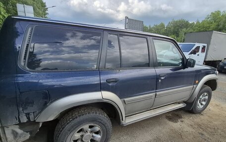 Nissan Patrol, 2001 год, 650 000 рублей, 4 фотография