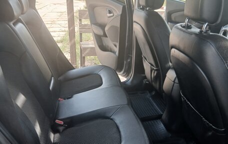 Hyundai ix35 I рестайлинг, 2011 год, 1 250 000 рублей, 12 фотография